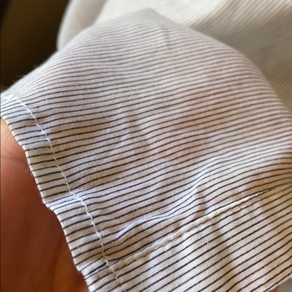 Button up shirt - Picture 2 of 5